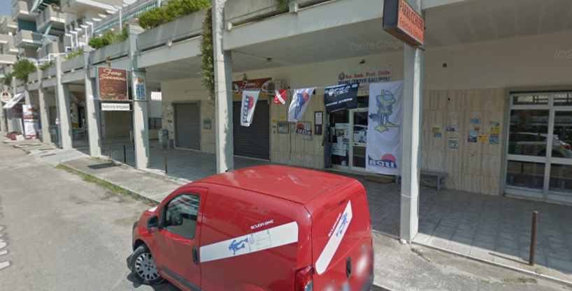 Gallipoli – Rivabella: Locale Commerciale in zona centrale
